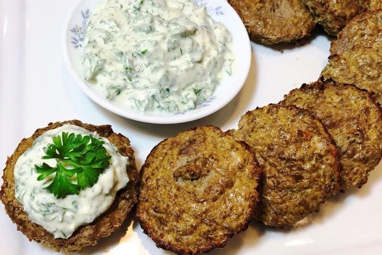 Pečeňové kotlety s cuketou - recepty Pečeňové kotlety s cuketou - recepty