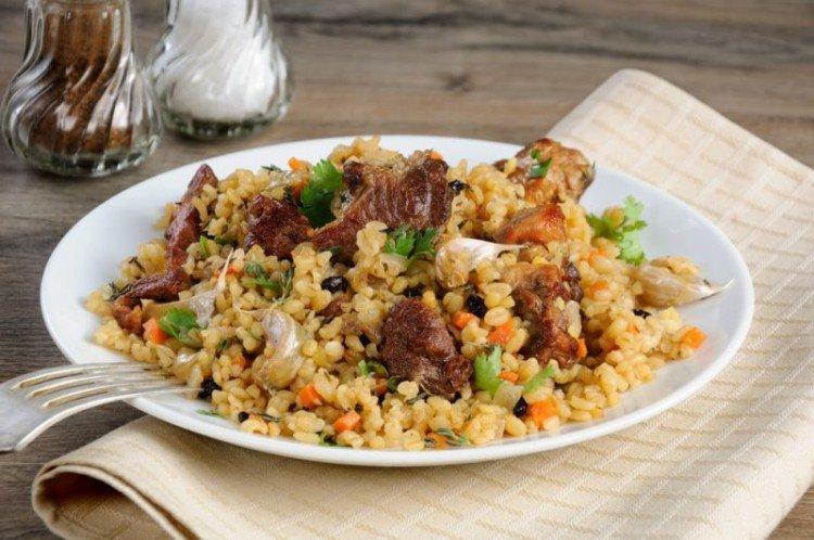 Bulgurský a bravčový pilaf - recepty Bulgurský a bravčový pilaf - recepty