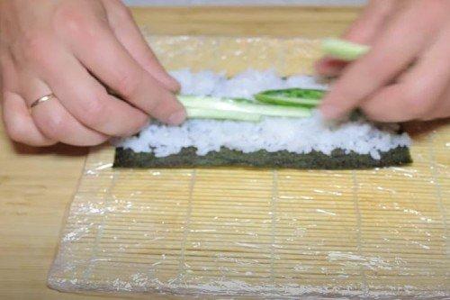 Domáce rolky maki - recept krok za krokom Domáce rolky maki - recept krok za krokom