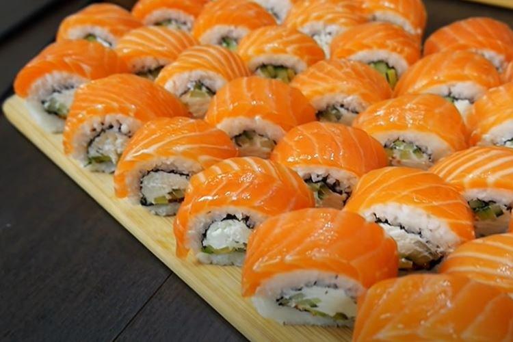 Roll Philadelphia doma - recept krok za krokom s fotografiou Roll Philadelphia doma - recept krok za krokom s fotografiou