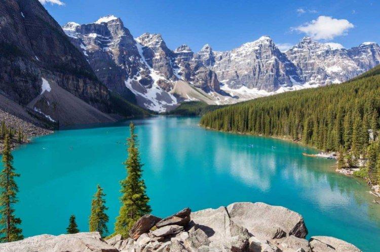 Ľadové jazero Moraine, Kanada - najkrajšie miesta na svete Ľadové jazero Moraine, Kanada - najkrajšie miesta na svete