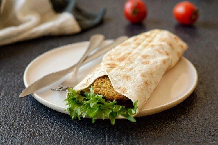 Shawarma s falafelom doma - recepty Shawarma s falafelom doma - recepty