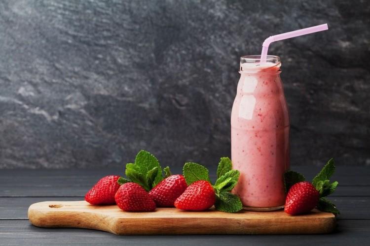 12 najlepších smoothies na chudnutie a detoxikáciu 12 najlepších smoothies na chudnutie a detoxikáciu