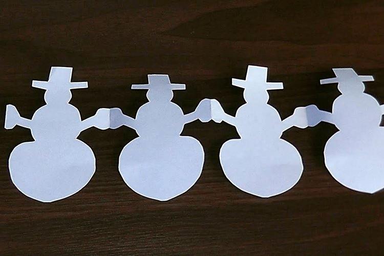 DIY papierový snehuliak - fotografie a nápady DIY papierový snehuliak - fotografie a nápady
