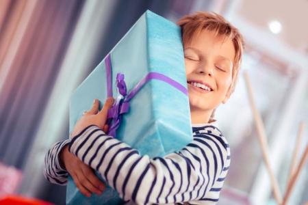 What to give a boy for 5 years: ideas for the best gifts