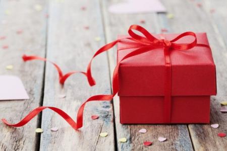 What to give dad for his birthday: 50+ best gift ideas