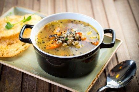 20 easy recipes for lean soups for every taste