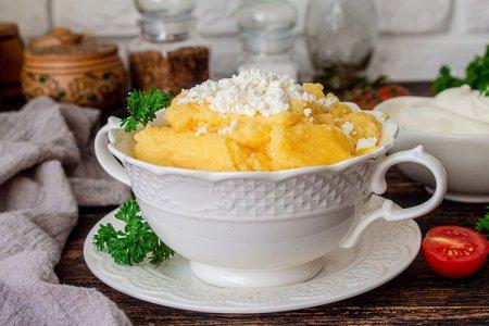 How to cook corn porridge in milk: 10 great recipes