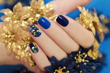 Blue manicure 2021 (60 photos): fashion trends and beautiful ideas