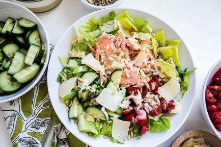 20 delicious salads with fresh cucumbers for the whole family