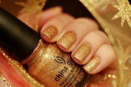 Glitter manicure 2021: fashionable and beautiful ideas (50 photos)