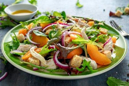 TOP 20 fastest salads that are prepared in 10 minutes