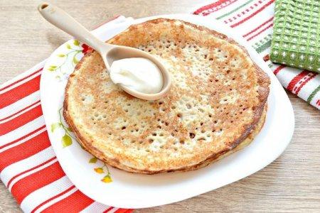 10 receptov na tenké palacinky s dierami v mlieku