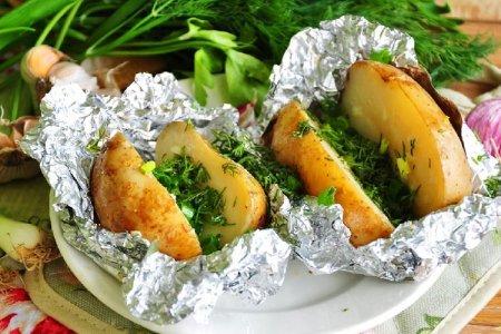 Pommes de terre au four en papillote : 15 délicieuses recettes