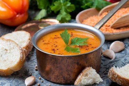 15 red lentil soups to make your meal unforgettable