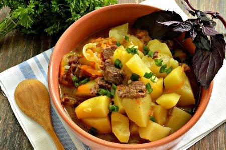 20 bonnes recettes de pommes de terre à l'étouffée