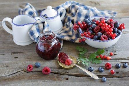 Confiture de baies sauvages : 20 recettes simples et délicieuses