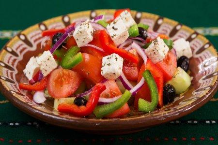 20 quick and delicious salads with bell pepper