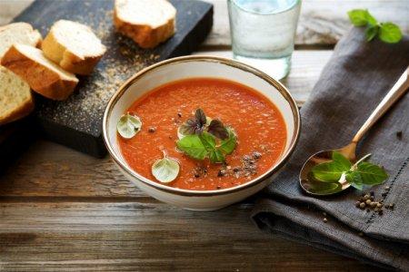 20 jednoduchých a chutných receptov na gazpacho