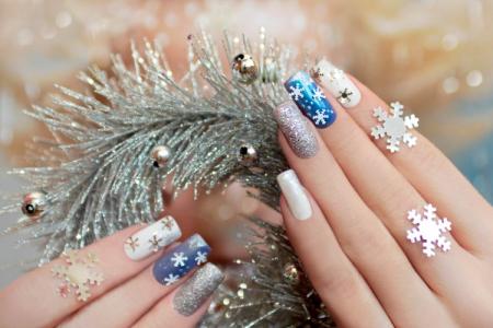 Manicure for the New Year 2021: beautiful ideas (80 photos)