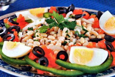 20 bean salads you should make right now